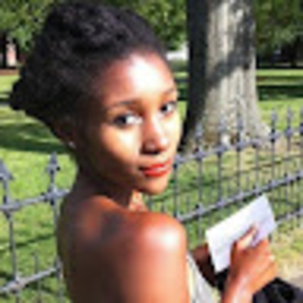 Meet your Posher, Brooke l.
